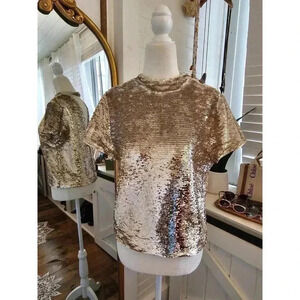Arc NC Women's Size M Gold Sequin Top